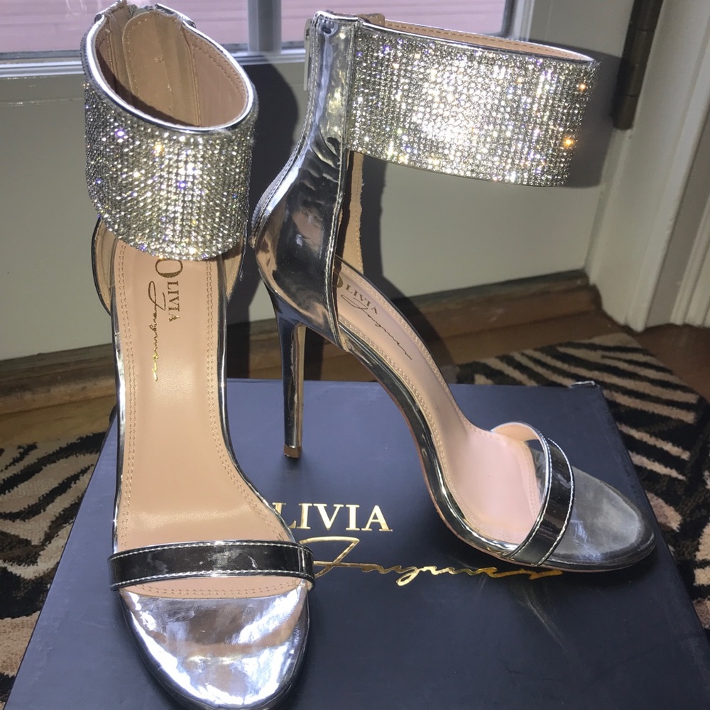 Silver/Sparkly high heels!